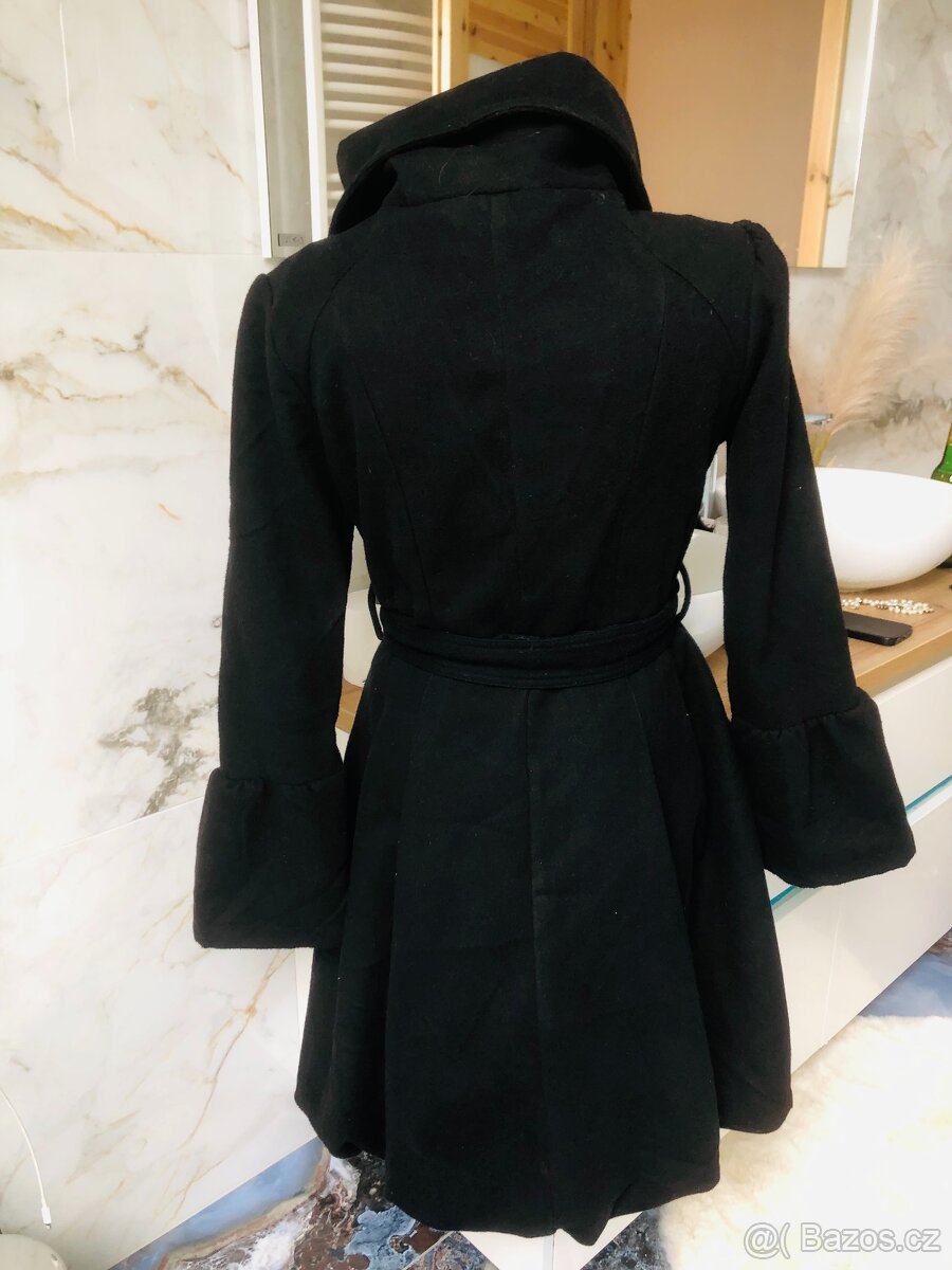 cernykabat# spolecensky# naples# doacka #polodlouhy - 18