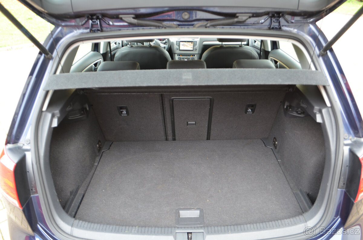 PRODÁM VW GOLF R-LINE 1.4TSI 150PS 2016 NAVI,TOP - 18