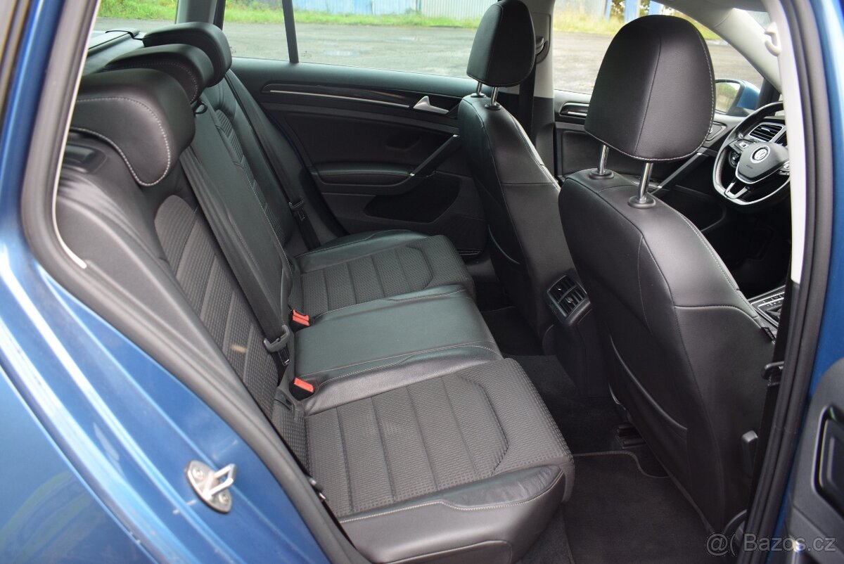 Volkswagen Golf 2,0 TDI AUTOMAT 1.MAJ,NOVÉ ČR,SUPER STAV - 18