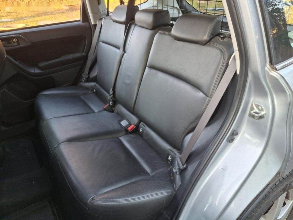 Subaru Forester,2.0 benzin 110 kw - 18