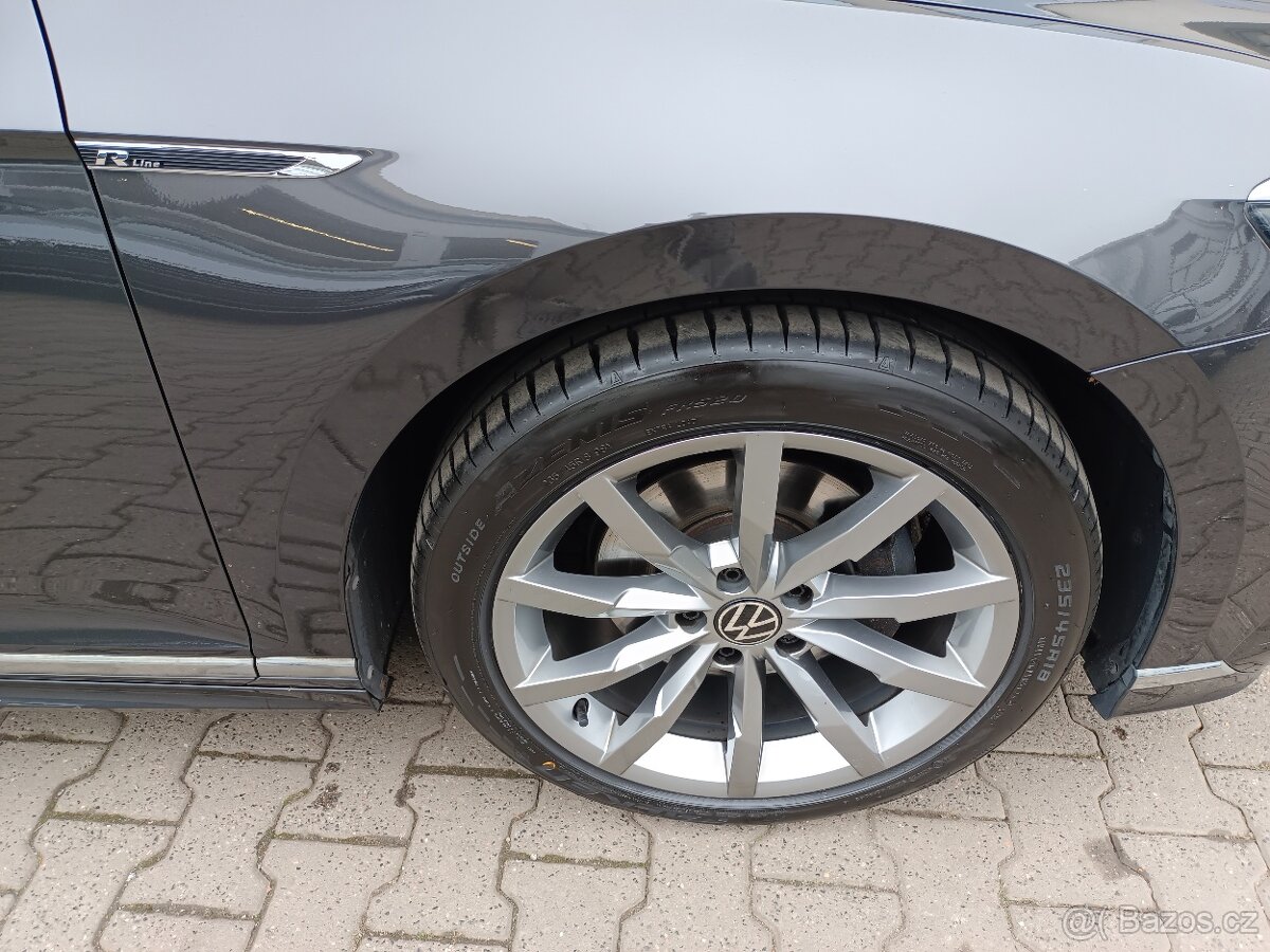VW Passat B8 Variant TSI 140kW DSG R-Line - záruka Autodraft - 18