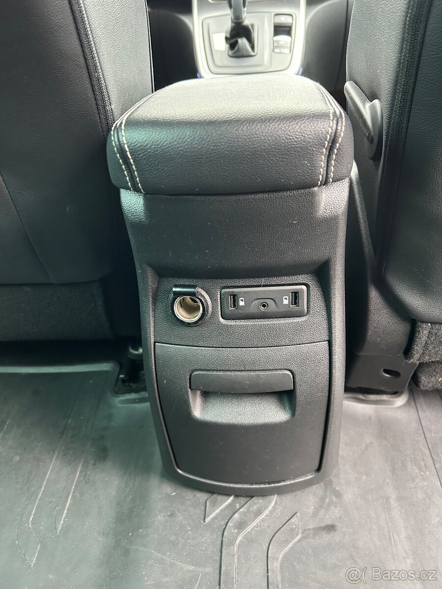 Renault Grand Scenic - 18