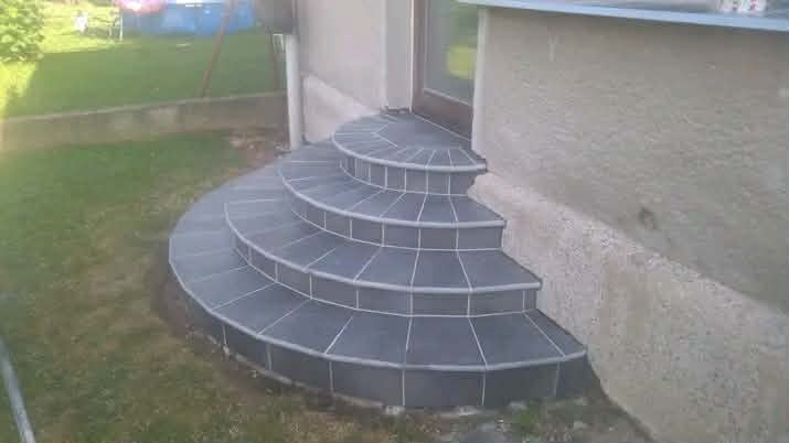 obkladač + zedník - 18