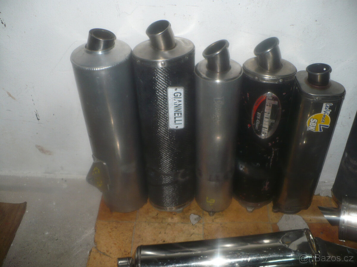 řídítka,padáky,zrcátka,světla,řetězy,páčky - 18