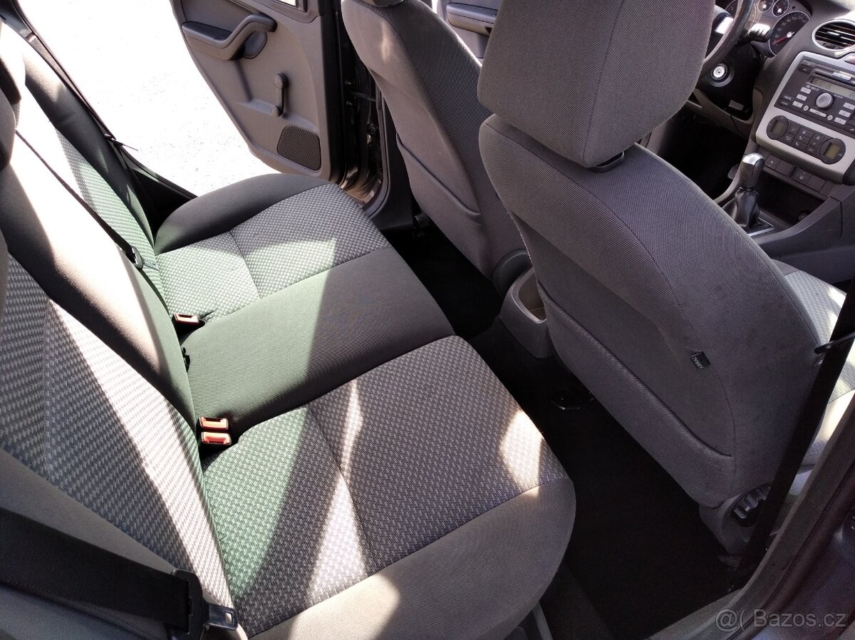 Ford Focus 1,6i-85kw-LPG,kombi - 18