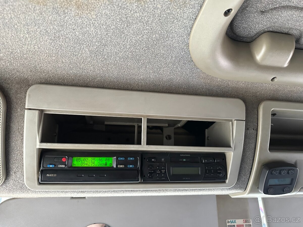 Iveco EUROCARGO 75E17 PLACHTA ČELO E3 - 18