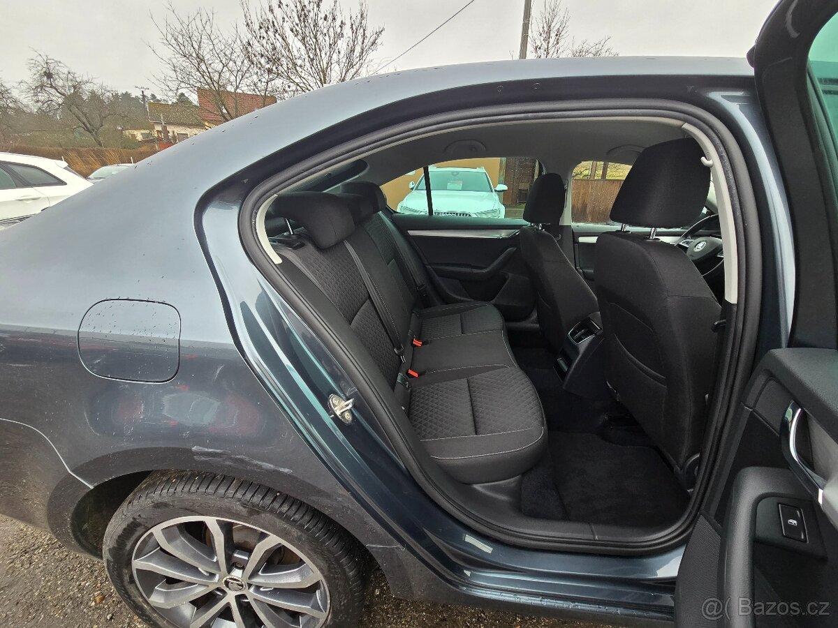 Škoda Octavia – 2.0 TDI 110KW Drive - 18