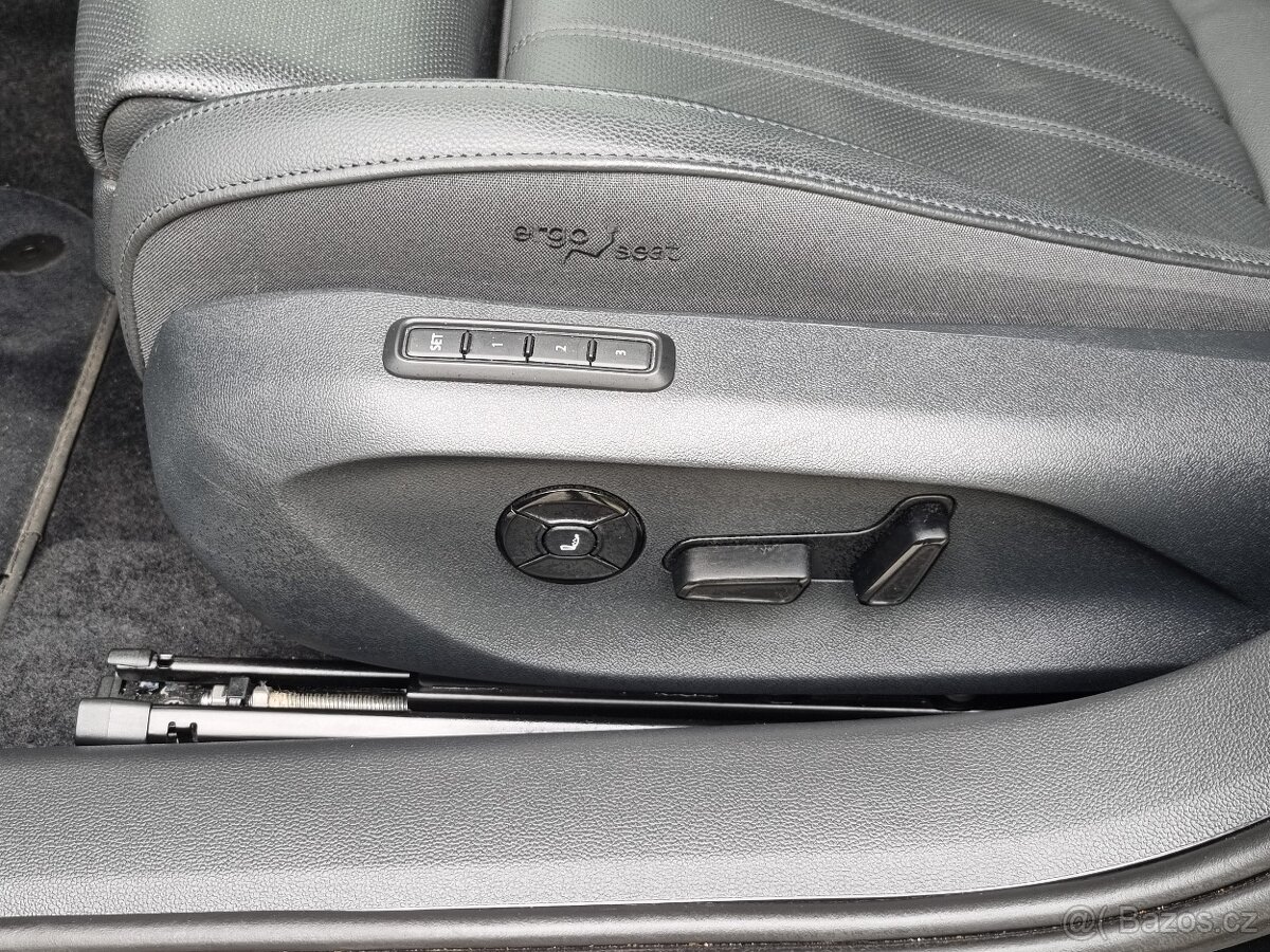 ŠKODA Superb IV L&K 2.0TDI 110kW DSG Combi ČR ZÁRUKA 5 let - 18