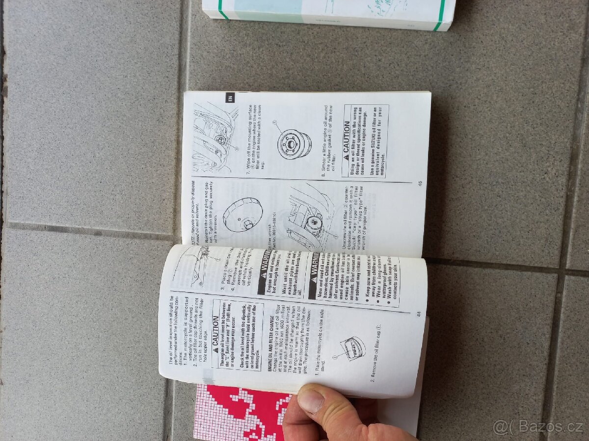 Suzuki VS 1400 Intruder - DÍLY -Padáky - Manuály - 18