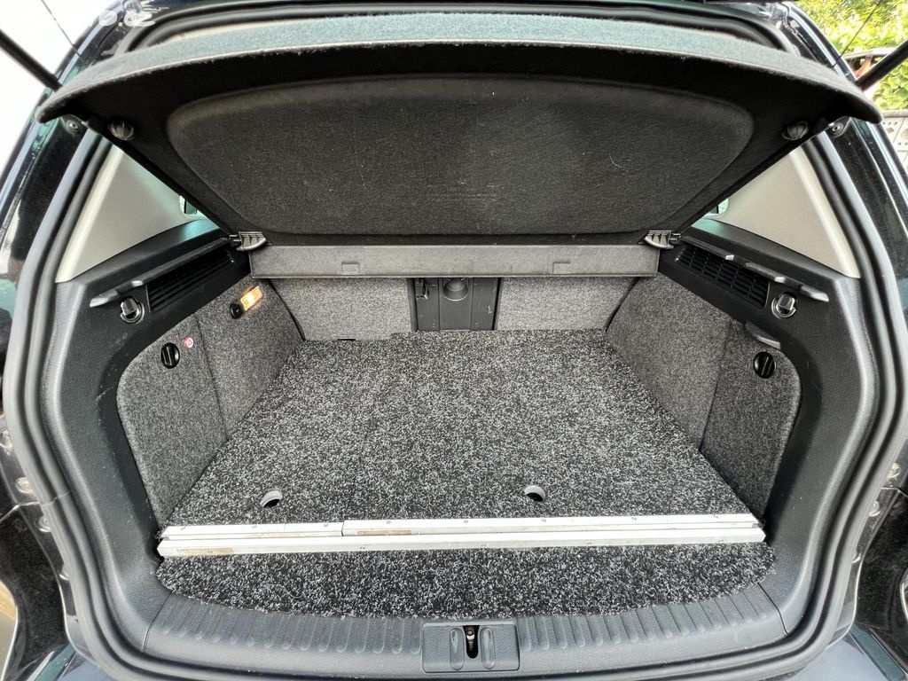 🚗 Volkswagen Tiguan 2.0TDi 103kw 4x4 DSG NAVI ALU - 18