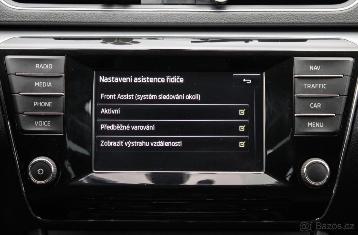 Škoda Superb Combi 1.6 TDI Ambition - 18