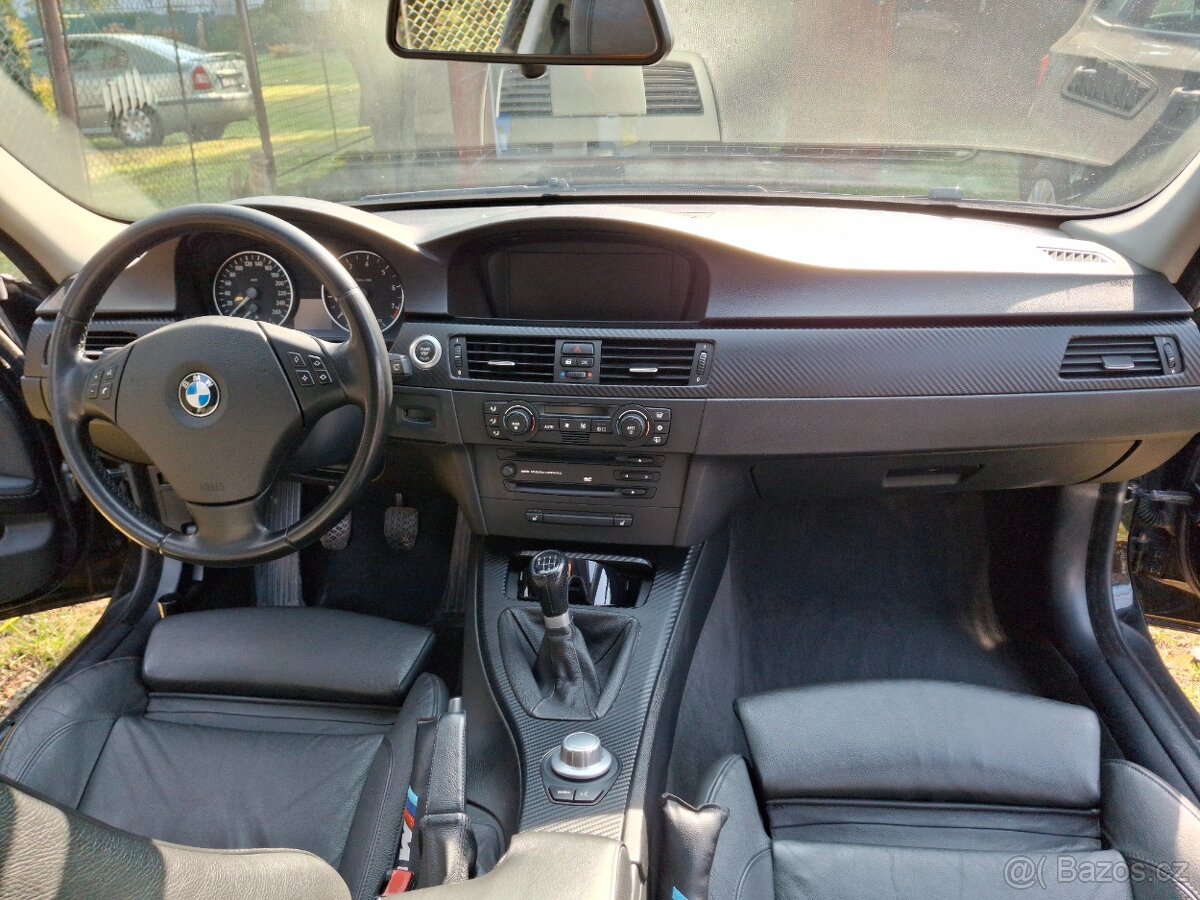 BMW e91 330i - 18