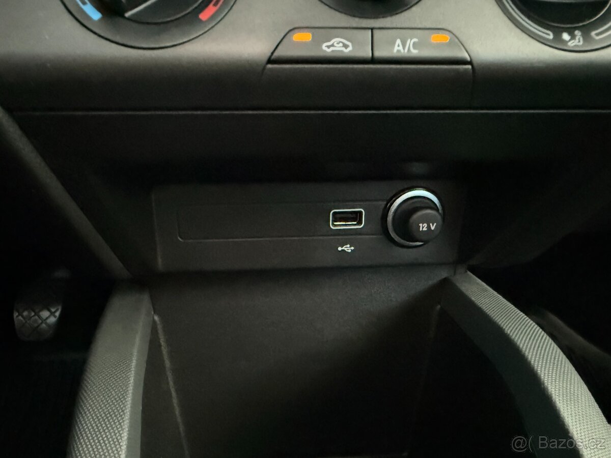 Škoda Fabia 1,0 TSI 70kW,SERVISKA - 18