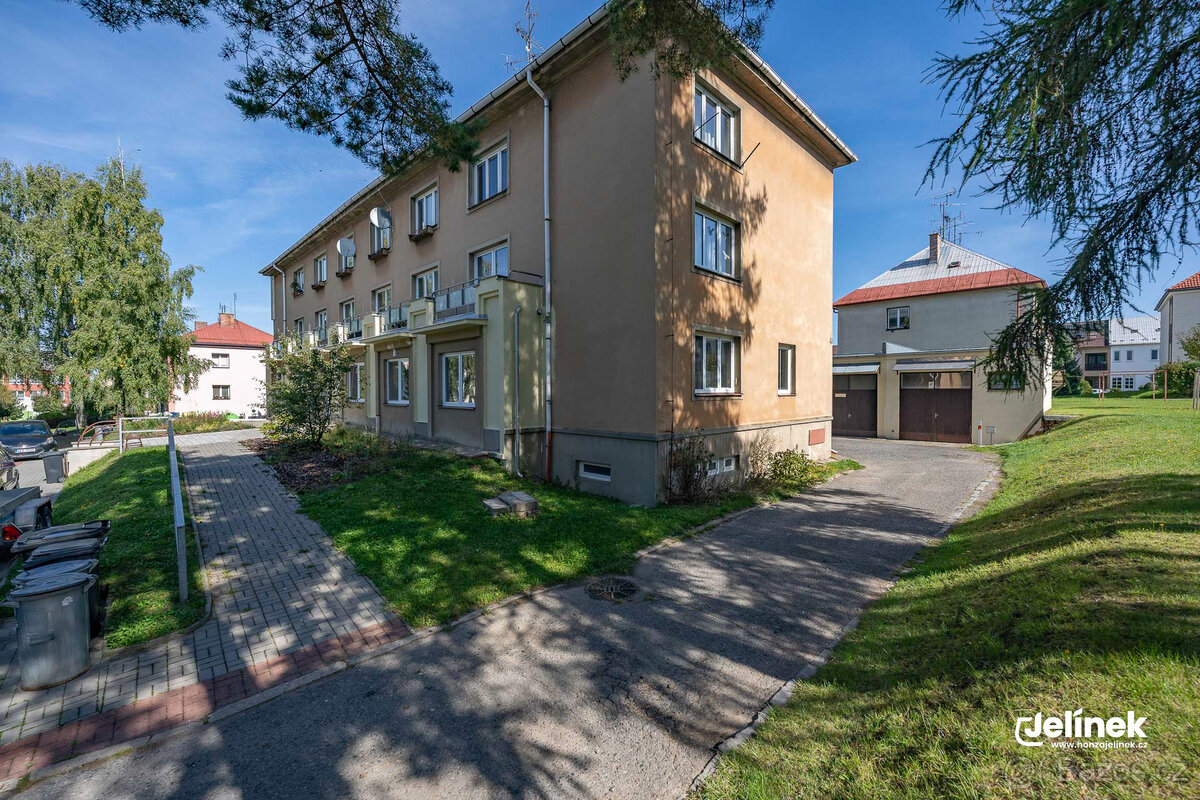 Mezonet o dispozici 4+1, Polička – ulice 1. máje 607 - 18