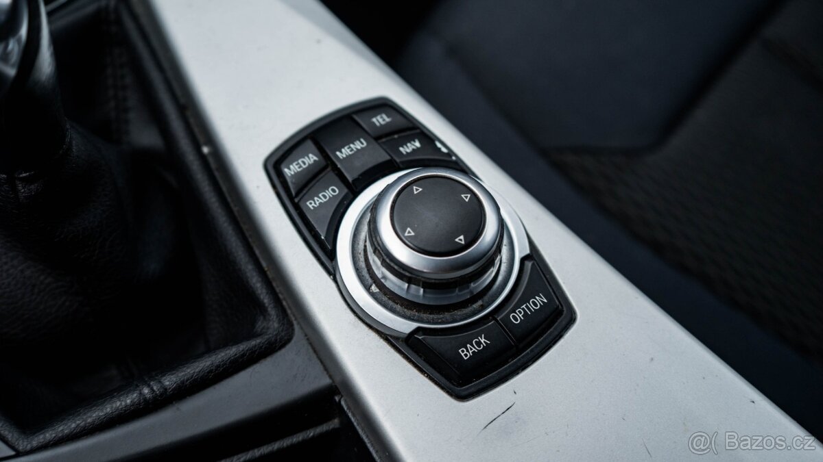BMW Rad 3 318d f30 - 18