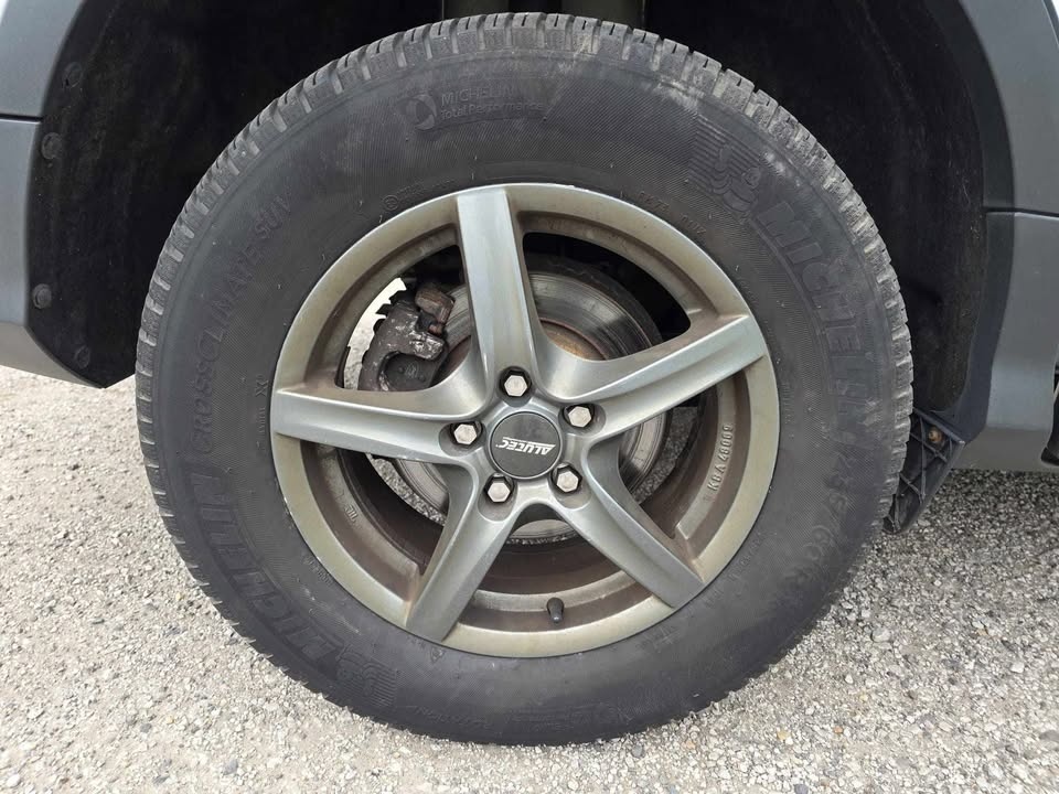 Ford Kuga - 18
