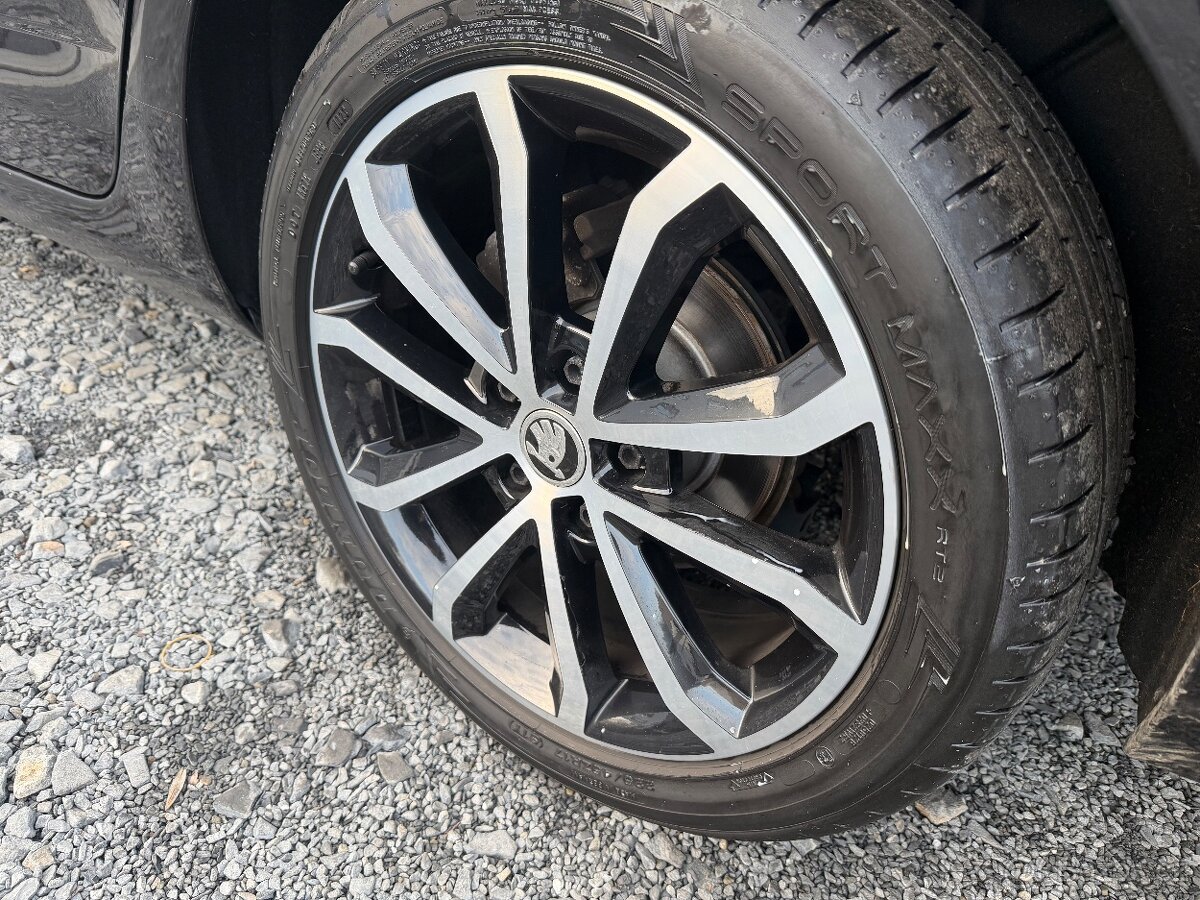 ŠKODA OCTAVIA III FACE SOLEIL 2.0DI 110 KW DSG TAŽNÉ 2020 - 18