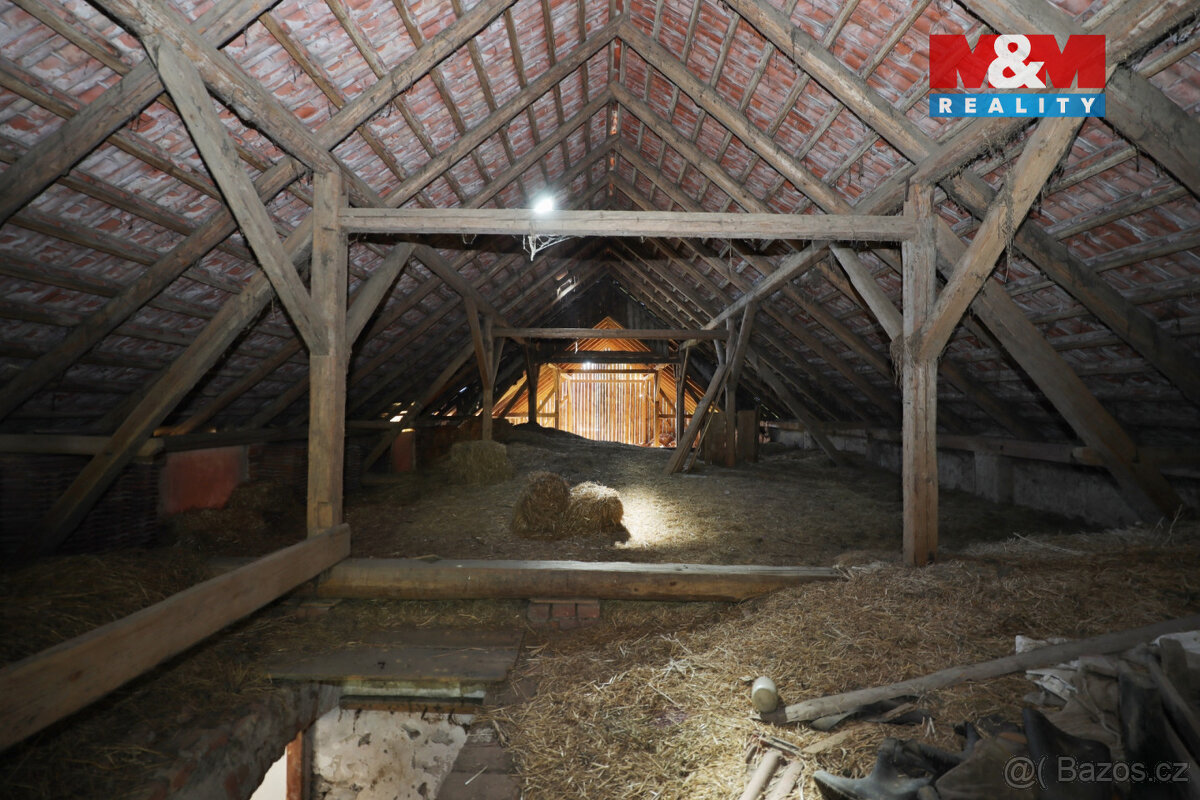 Prodej rodinného domu, 209 m², Jilem - 18