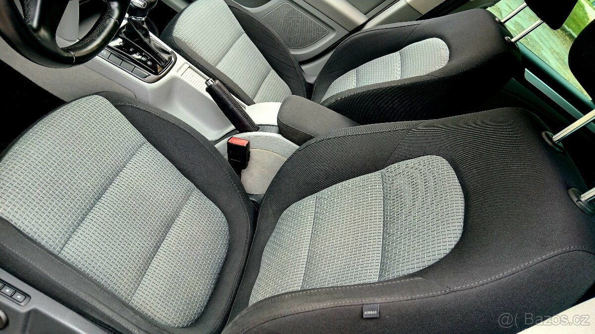 Superb 2.0 tdi dsg NAVI,pěkný stav. - 18