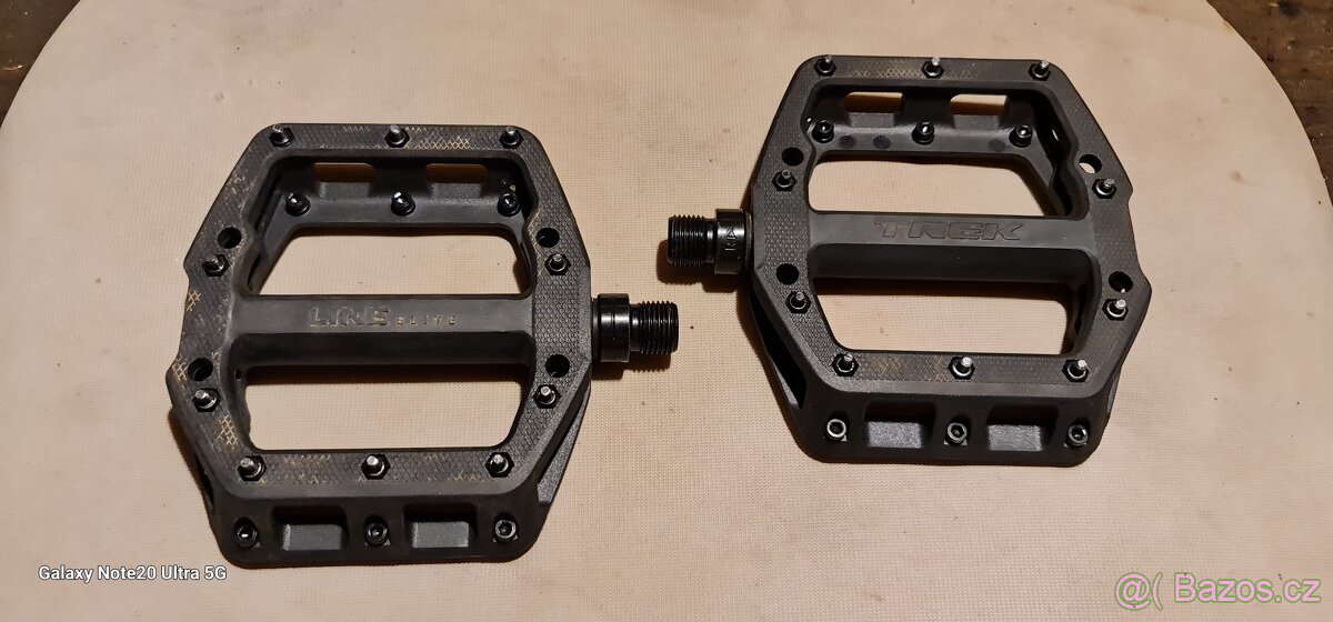 Dily z kola Trek Session 8.8 2010. - 18