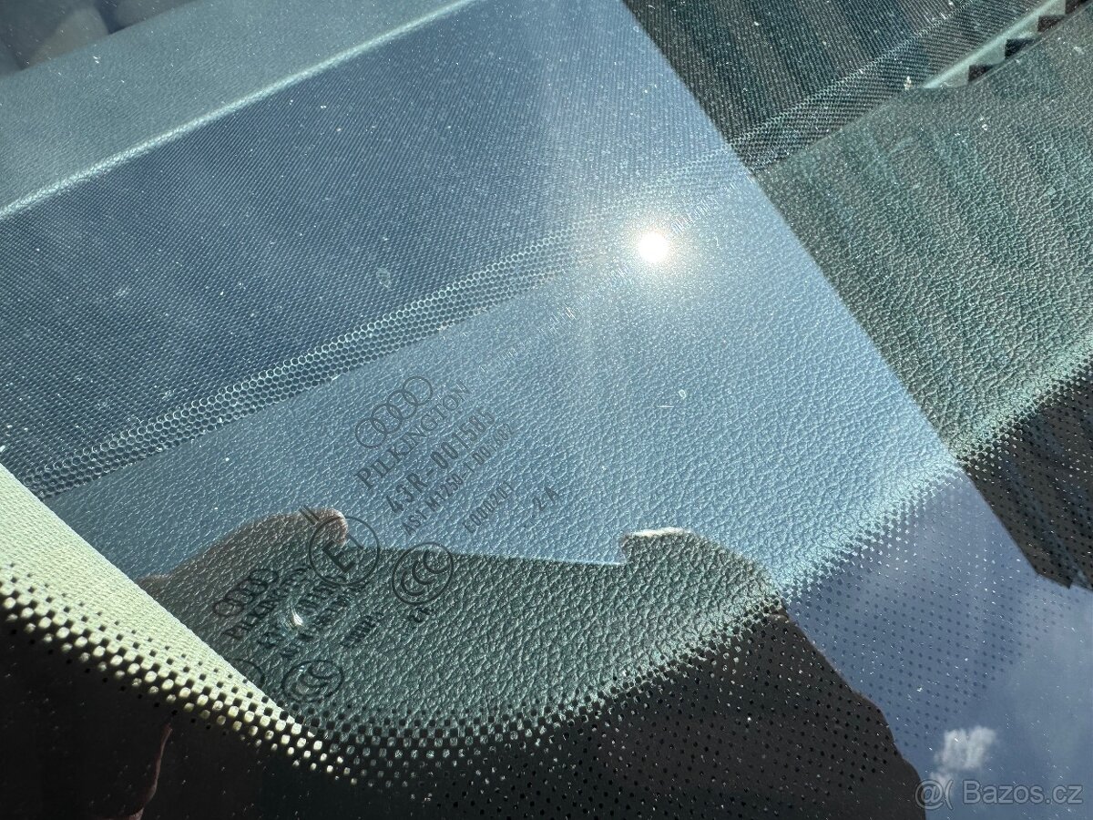 Audi Q7 V6 3.0tdi 180Kw 145t. km TOP výbava - 18