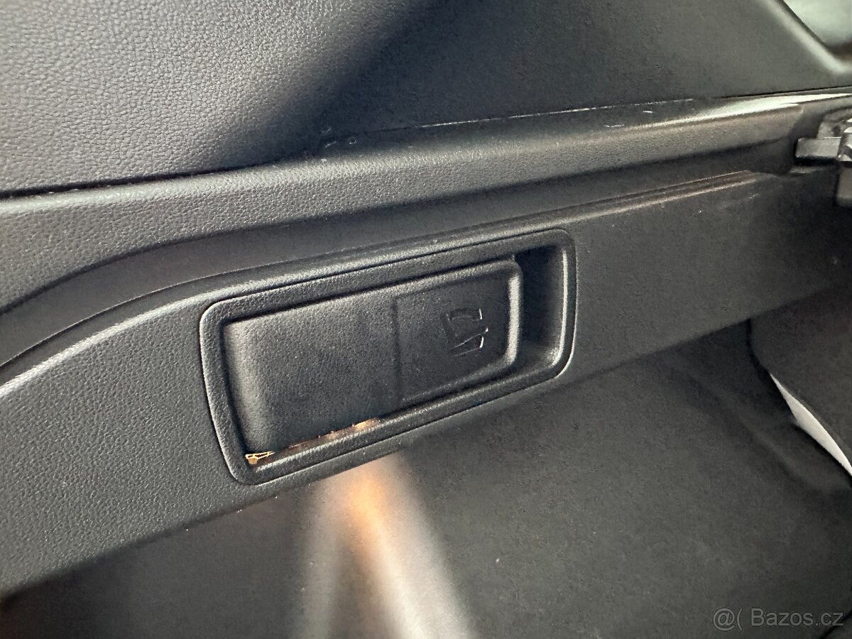 Hyundai Tucson 1.6T-GDI 132kW PREMIUM 4x4 AUTOMAT ZÁRUKA - 18