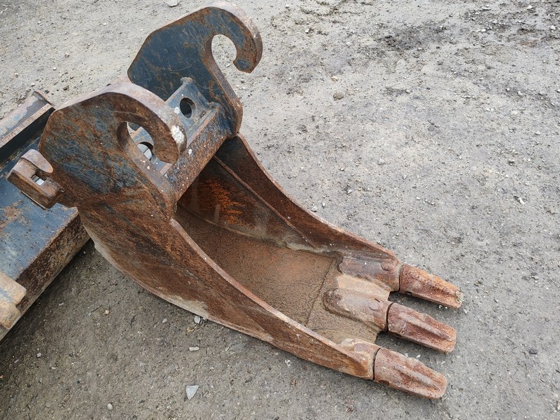 pásový minibáger KOMATSU PC35MR-5 - 18