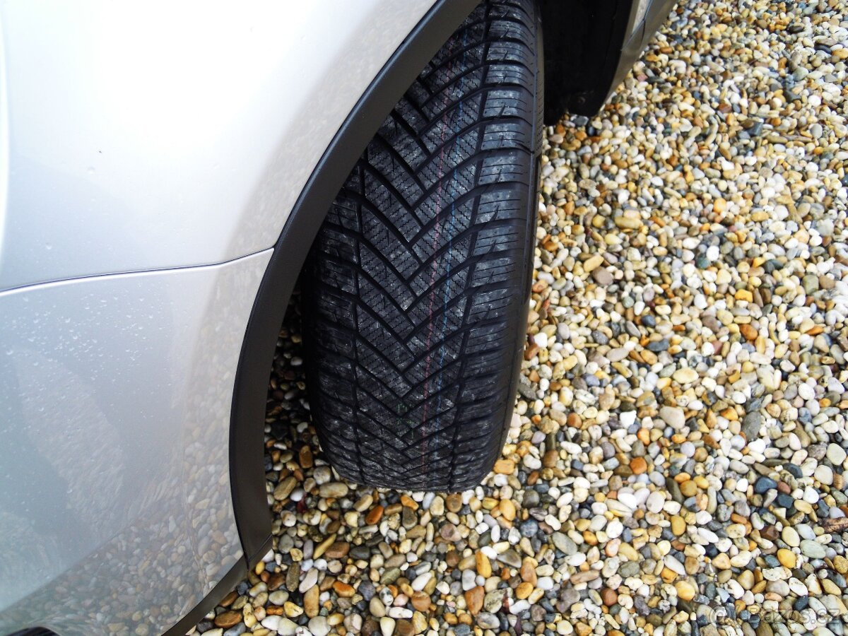 Volkswagen Tiguan, 1.4TSi 92KW - SERVIS - 18