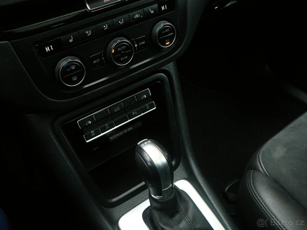 VW SHARAN 2.0 TDI 130KW 7MÍST DSG+F1 PANORAMA NAV ACC FRONT - 18