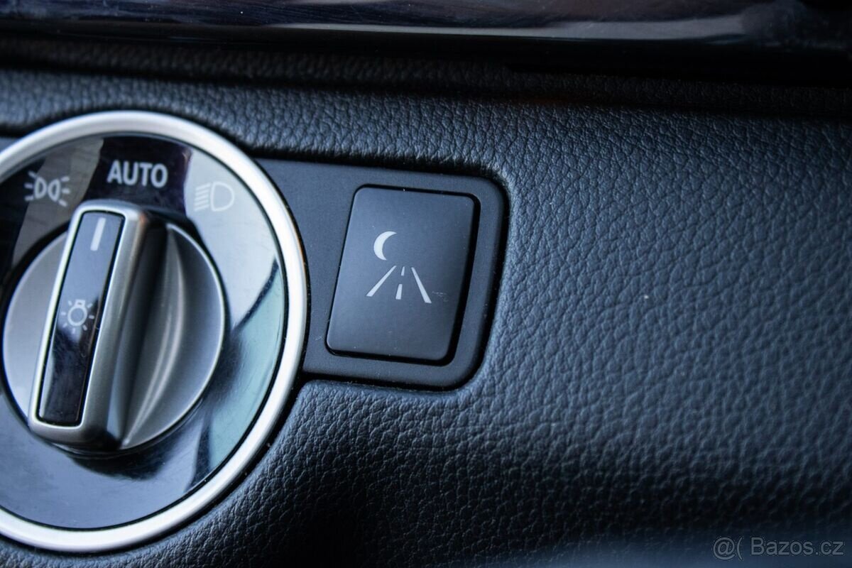 Mercedes E Trieda 350D T 4Matic A/T - 18