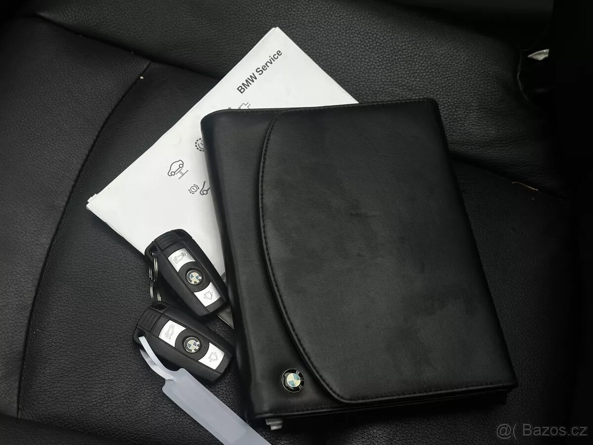 BMW Řada 3 E93 320D 135kW Cabrio Xenony Kamera Kůže Tempomat - 18