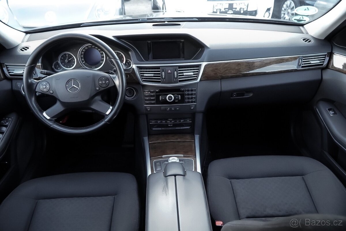 Mercedes-Benz E 220 220 CDI BlueEfficiency - 18
