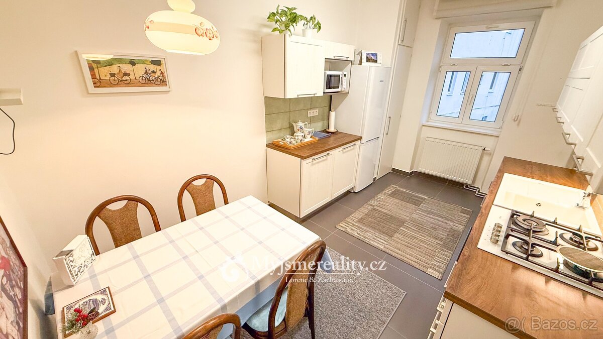 Prodej bytu 2+1 64 m², Znojmo, ulice Na Vinici - 18