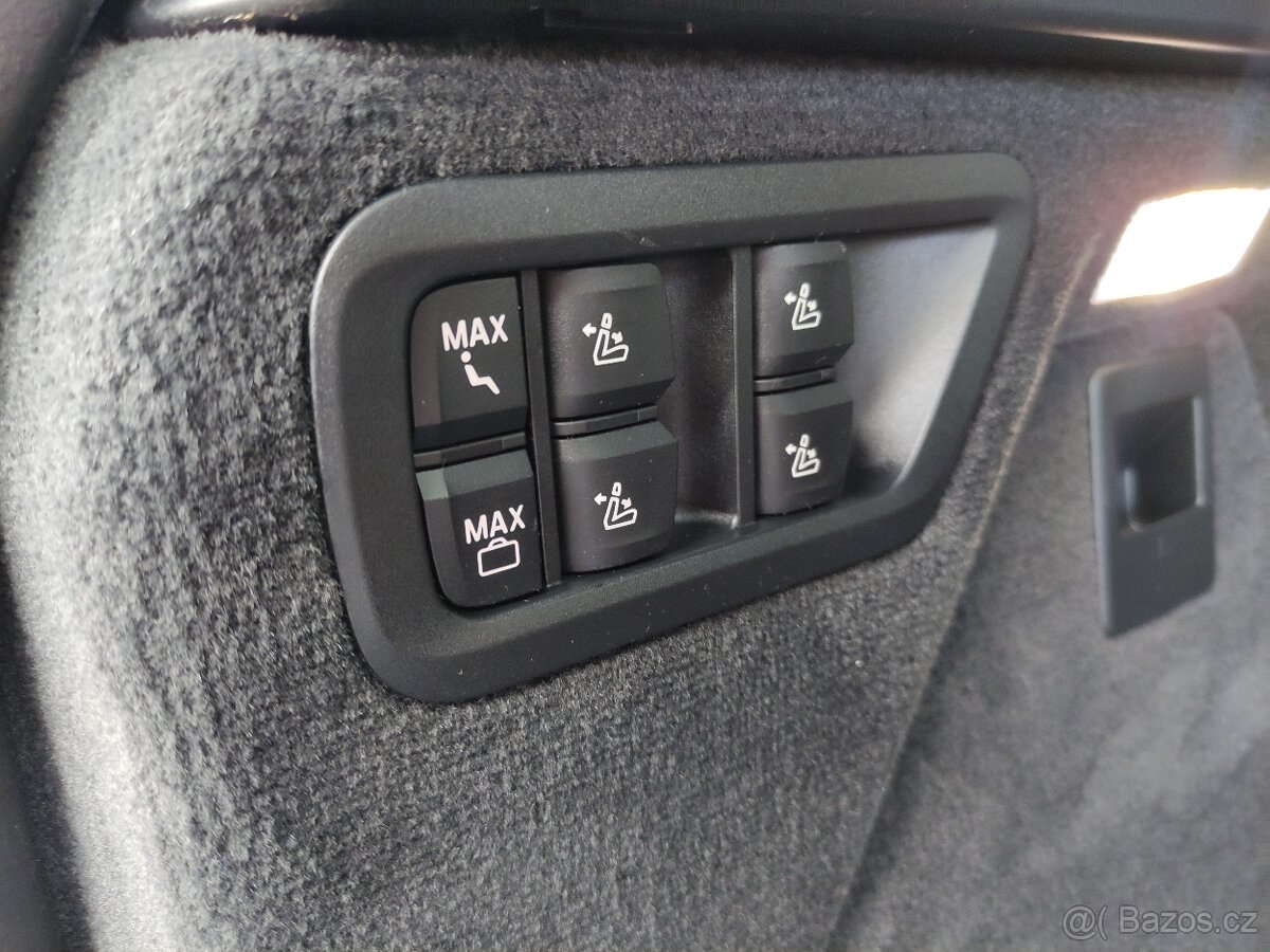 BMW X7 40d xDrive M Paket LASER HUD SKY LOUNGE TAŽNÉ - 18