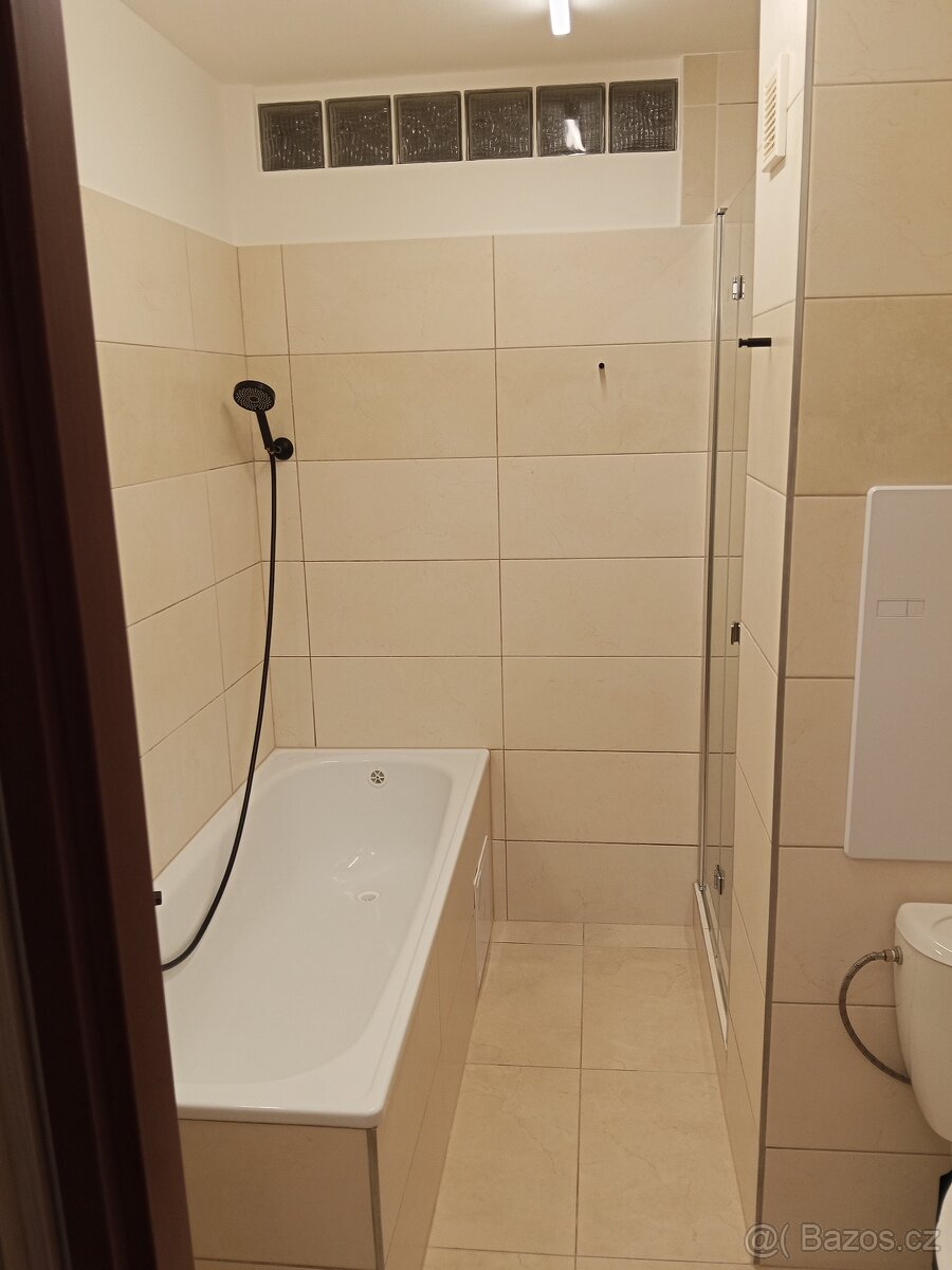 2+kk, Dr, Teplice Krajní ul, 39m2, nový interiér - 18