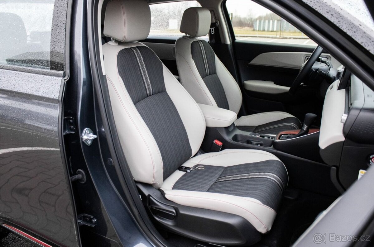 Honda HR-V E:HEV 1.5 i-MMD (2024) - 18