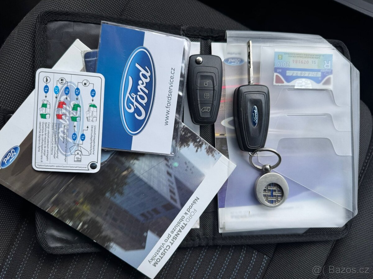 Ford Transit Custom 2.2 TDCi – 6 míst, 2014, tažné 3,1t - 18