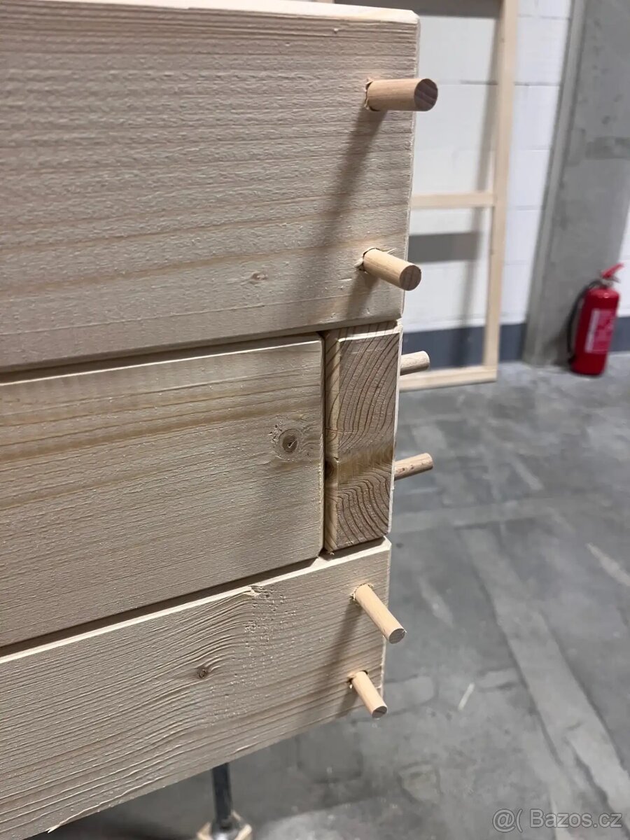 Vyvýšené záhony a truhlíky ze dřeva - 4 cm tlusté fošny - 18