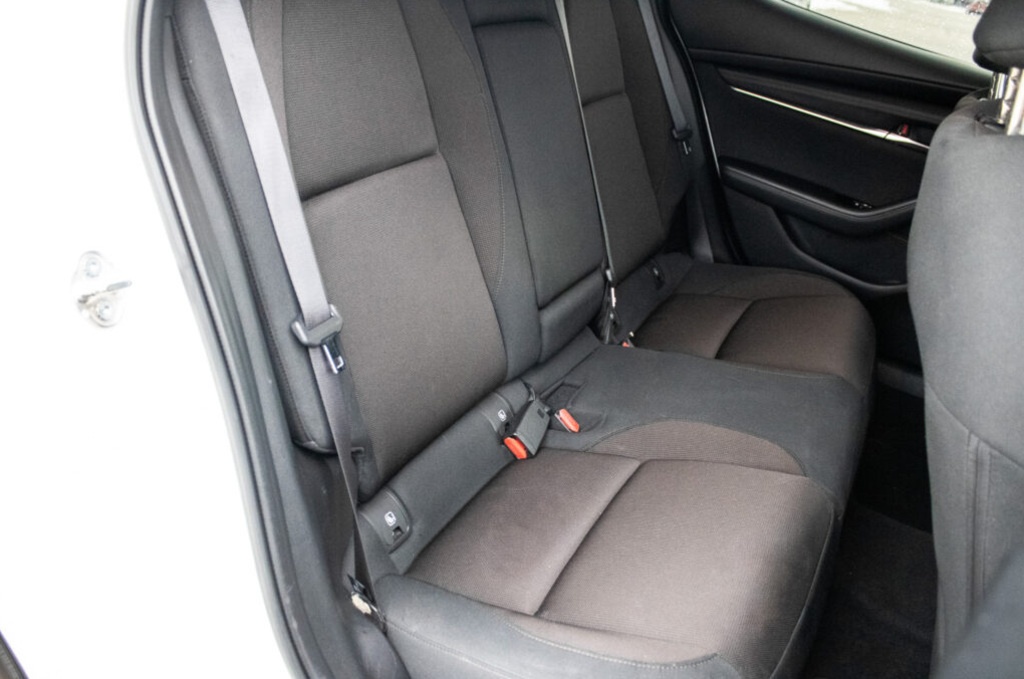 Mazda 3 90kW (2020). - 18