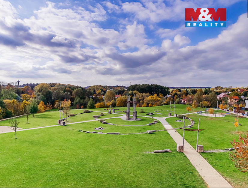 Pronájem bytu 3+kk, 91 m², Dolní Břežany, Náměstí Na Sádkách - 18