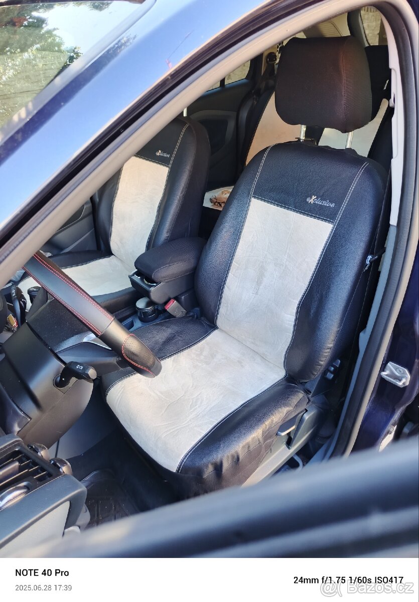 Ford Grand CMакс - 18