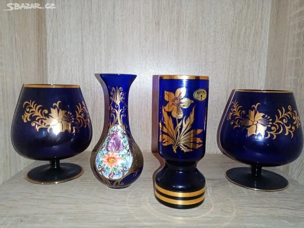 RUZNE SKLO - 18