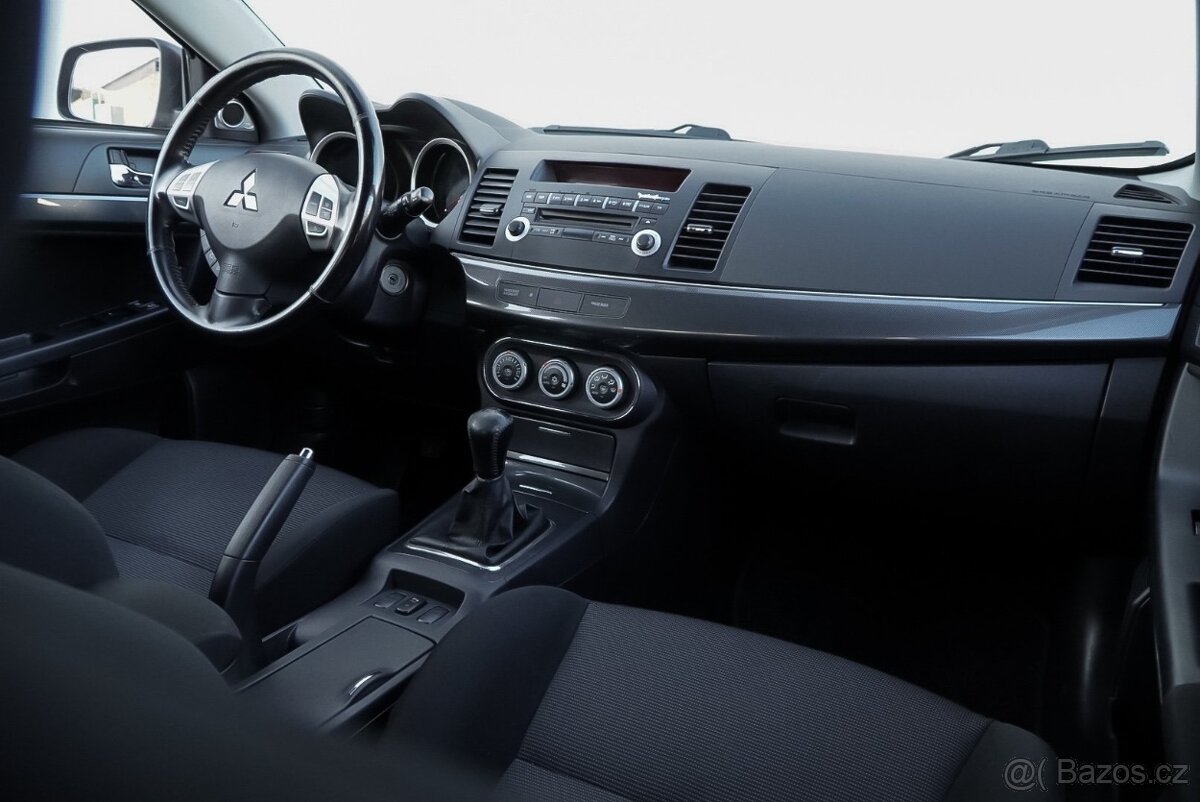 Mitsubishi Lancer 1.8 INTENSE - 18