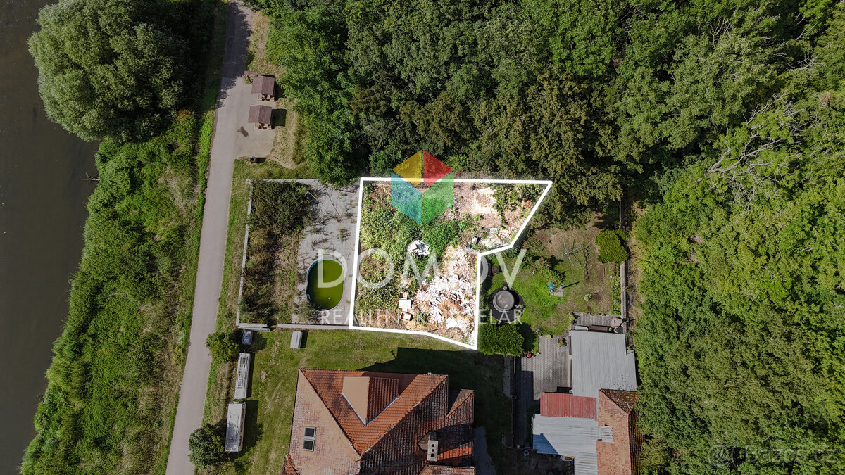 Prostorný byt 4+kk s vlastní zahradou v oblíbené obci Srbsko - 18