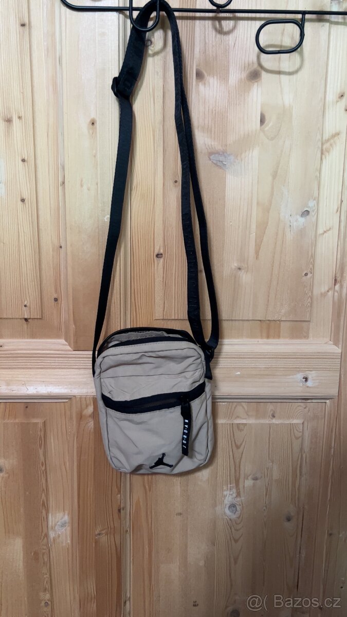 🧥 Výprodej značkového oblečení – Nike, Alpine Pro, Karl Kan - 18