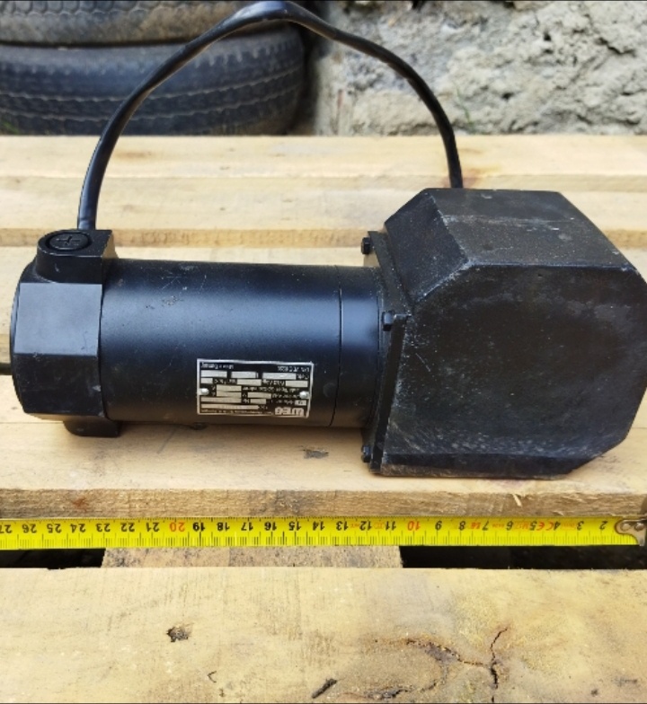 Motorek na gril na 220V s Trafem s Regulací 1-60 Otáček - 18