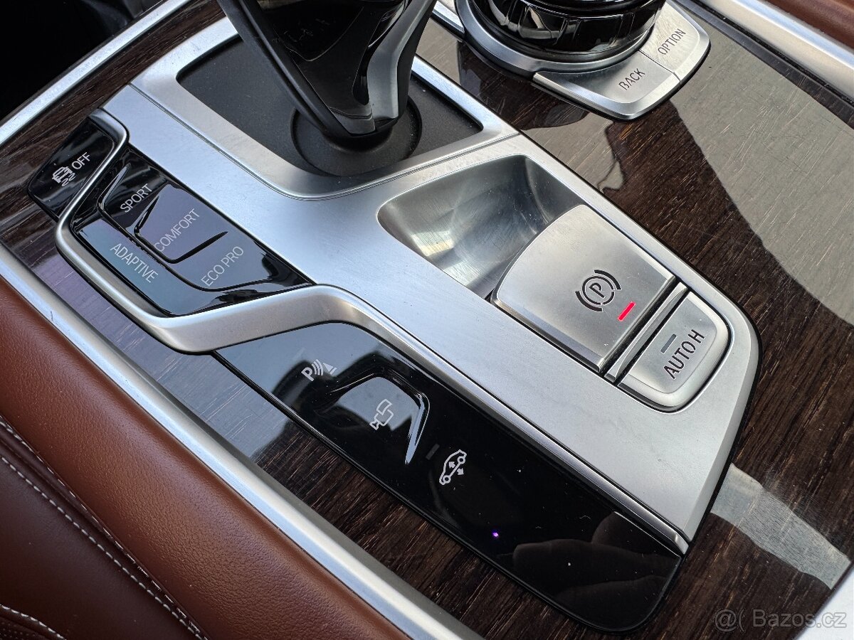 BMW 750Li xDrive Individual (CZ, DPH) - 18