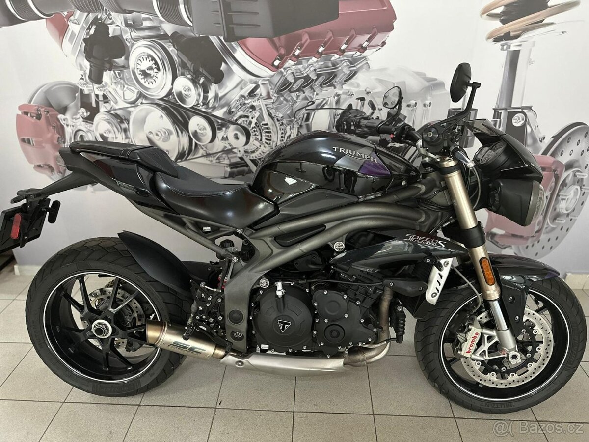 Triumph Speed Triple 1050 - 18