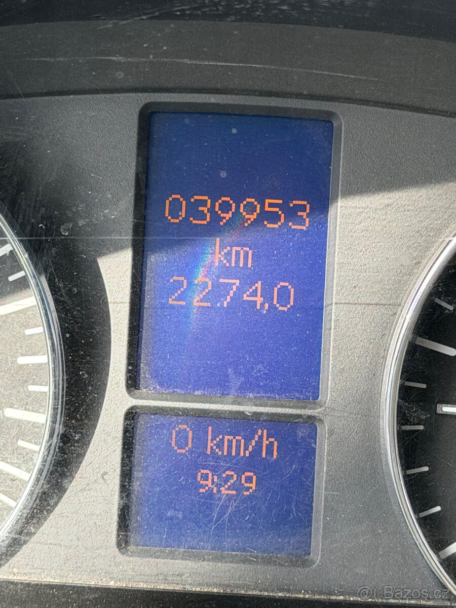 Mercedes-Benz Sprinter 519 mini ťahač - so spačkou - 18