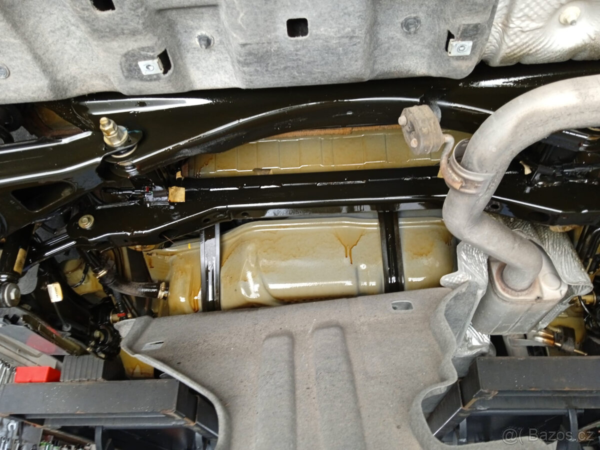 Chrysler Pacifica 3,6L V6 HYBRID, Top výbava, DVD+TV - 18